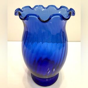 Vintage Cobalt Blue Glass Vase – Ruffled Rim – 6.75 inches